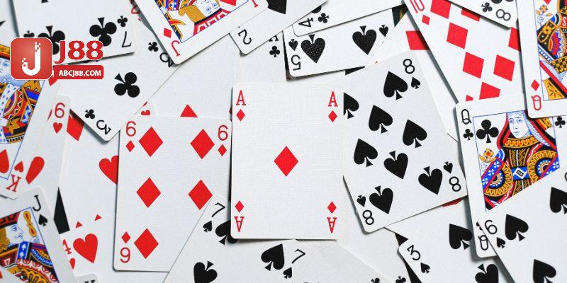 Vài điều cần nắm về game bài Tá Lả